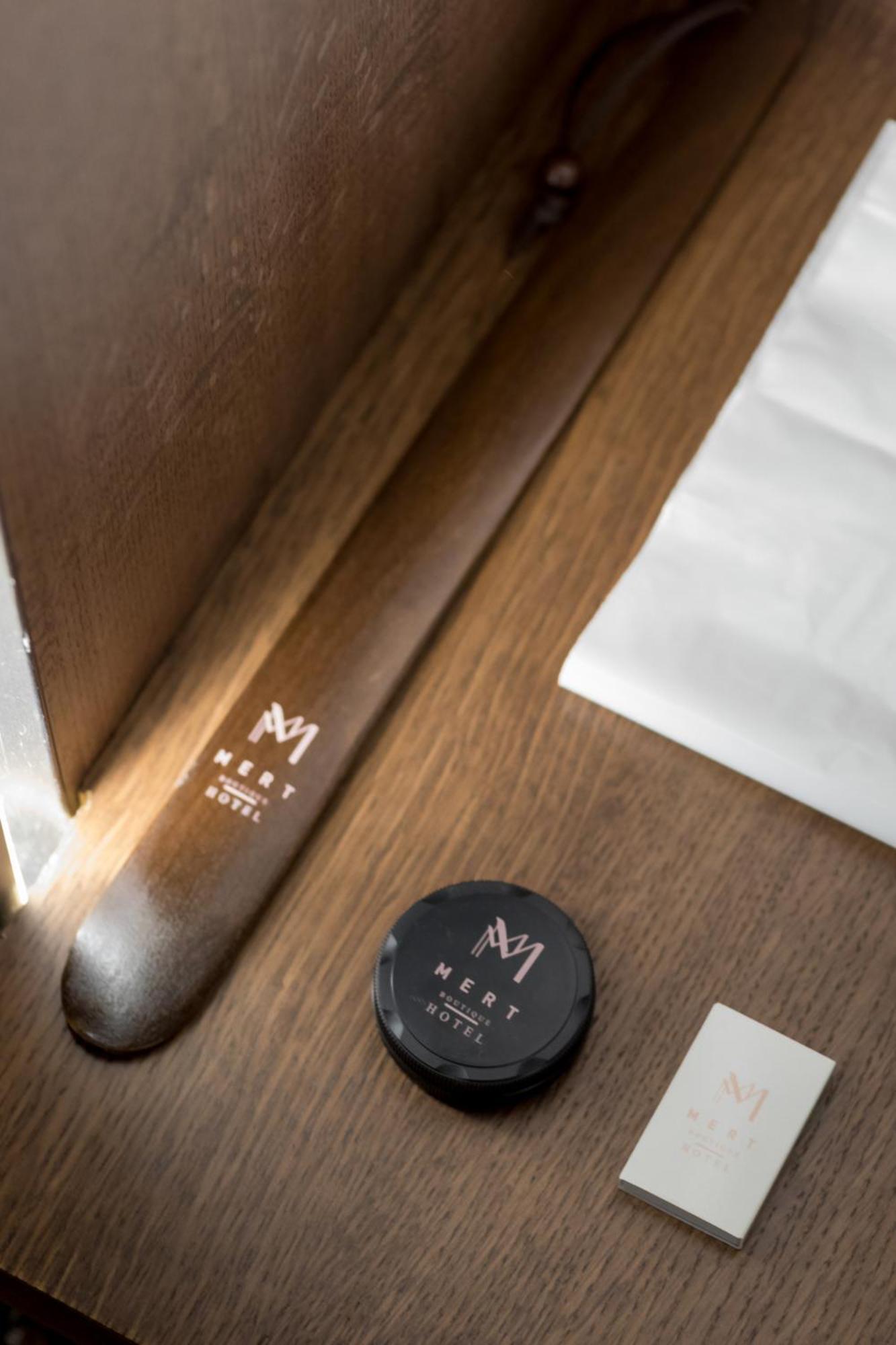 Mert Boutique Hotel Korce Ngoại thất bức ảnh