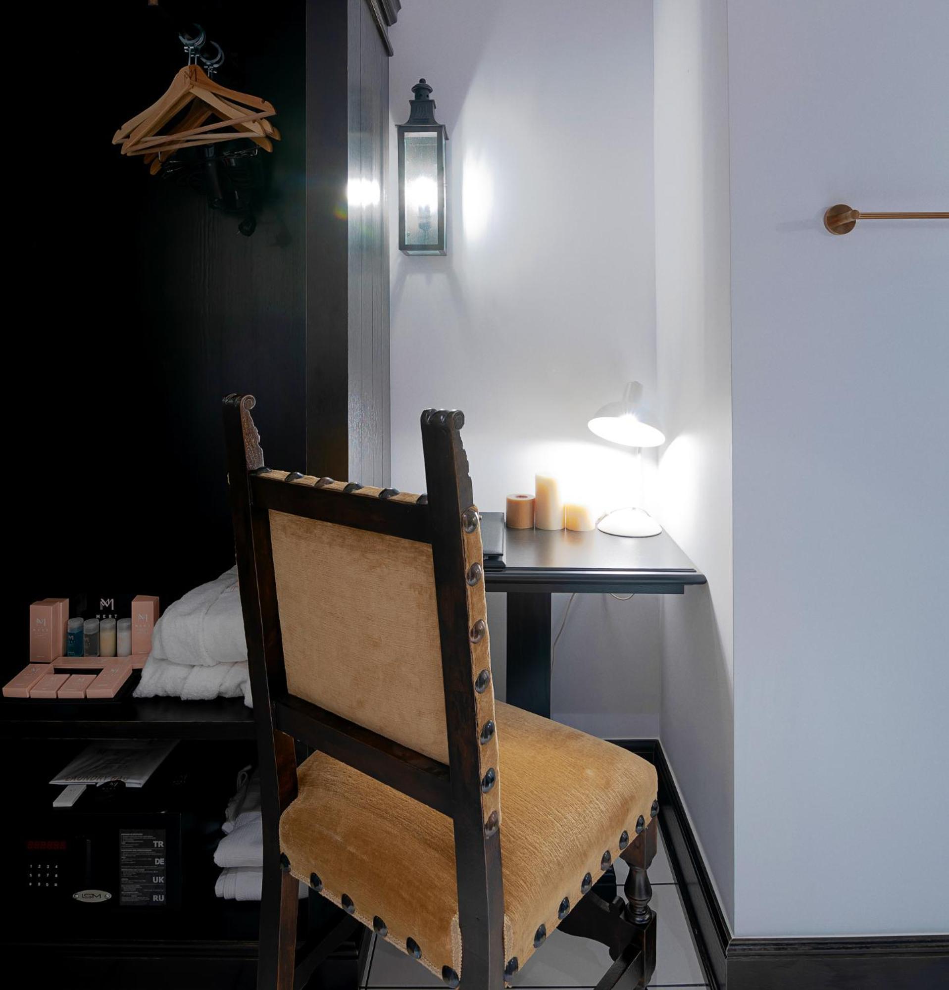 Mert Boutique Hotel Korce Ngoại thất bức ảnh